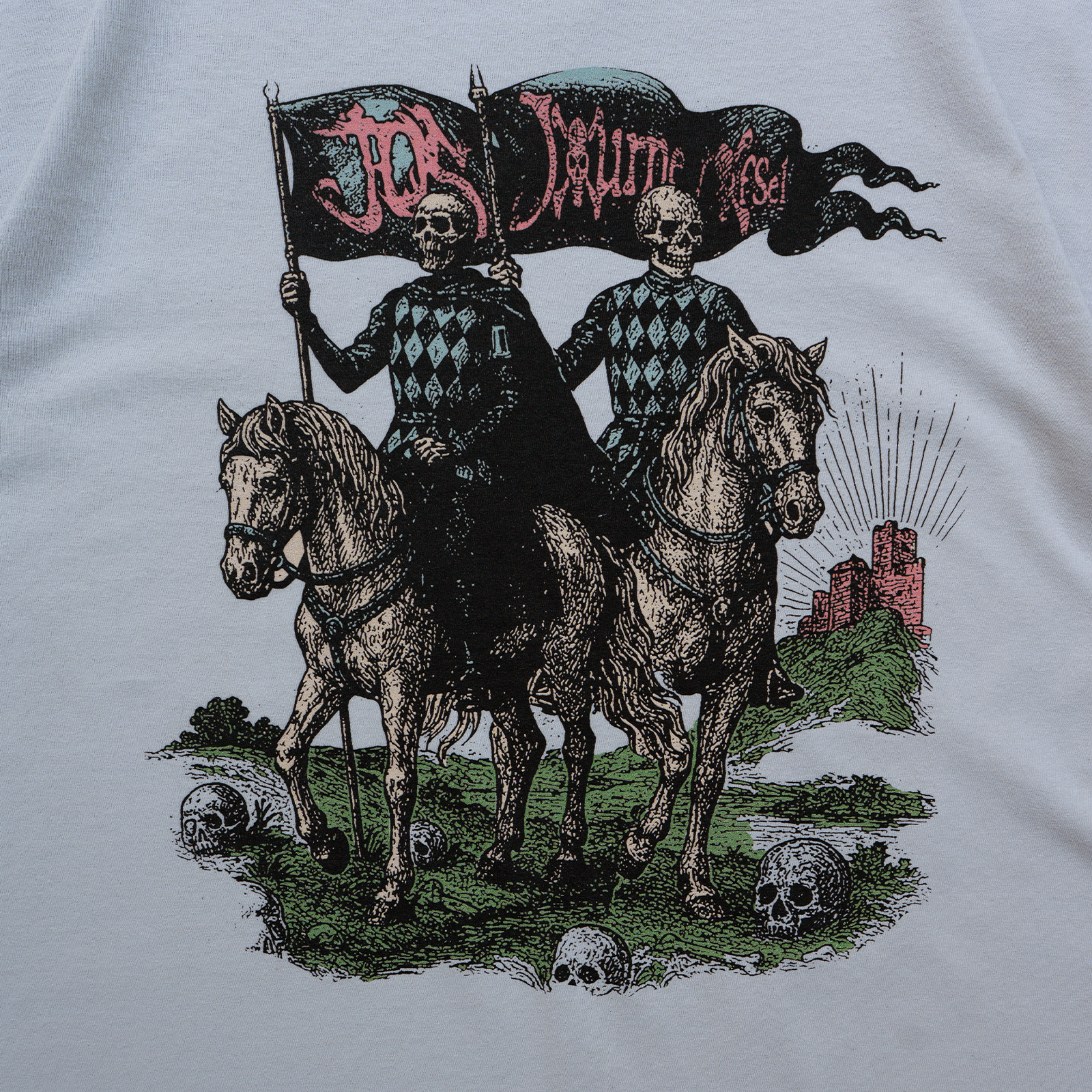 KNIGHT TEE